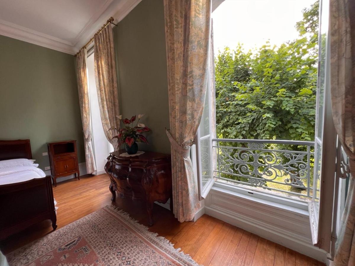 Demeure Des Payratons Bed and Breakfast Saint-Gerand-le-Puy Buitenkant foto
